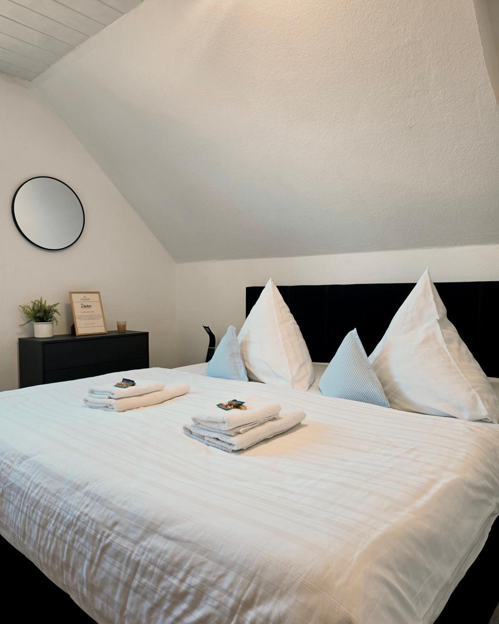 Ama Home Apartment In Hiddenhausen - Wlan, Smart-Tv - Nahe A30 & A2 - Nur 10 Min Von Herford Luaran gambar